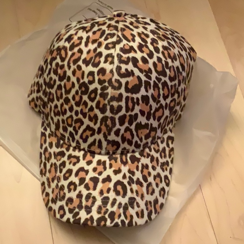Leopard Hat